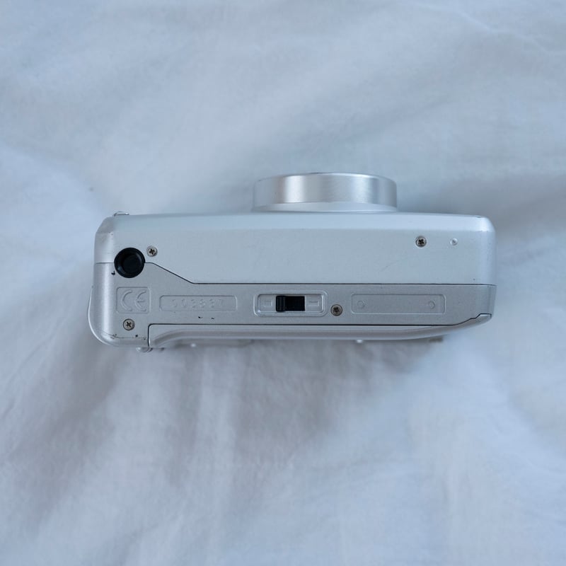 YASHICA Zoomate 110W | YURI HANAMORI 