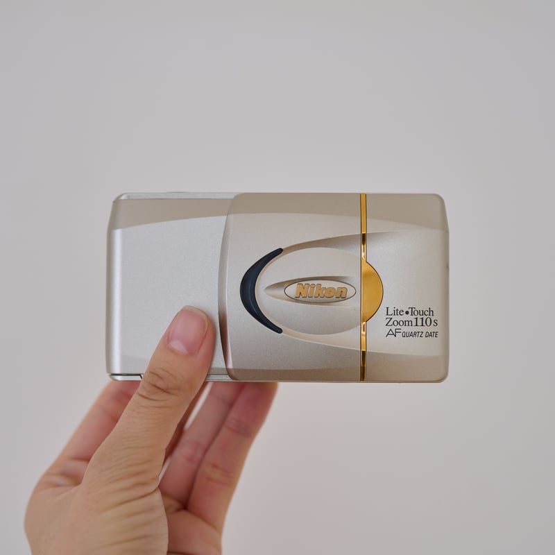 Nikon Lite Touch zoom110s | YURI HANAMORI 