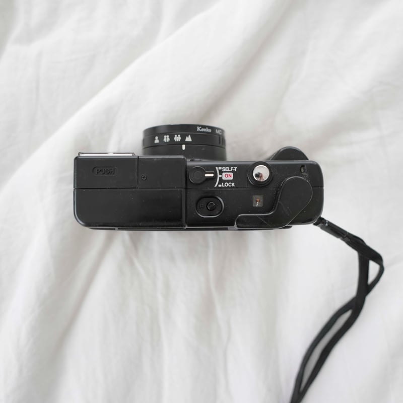 CHINON ヤングミニ　35F-Ⅱ・デート　新品 CHINON 35FS | YURI HANAMORI 