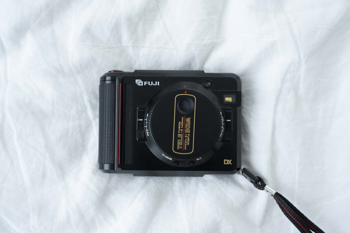 ☆SYRK☆☆電池交換/動作確認済み FUJI TW-3 初期動作保証★ ジャンクカメラ「FUJI TW-3」を直してみた｜カメラ買取・販売