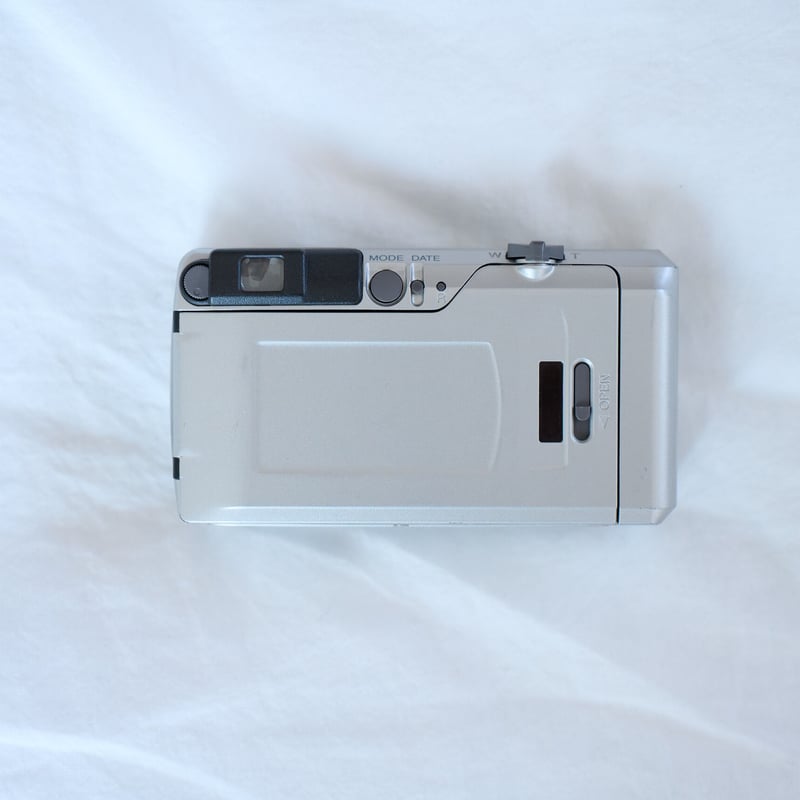 完動品◇極美品【自撮りに便利なリモコン付き】人気希少Konica Lexio70