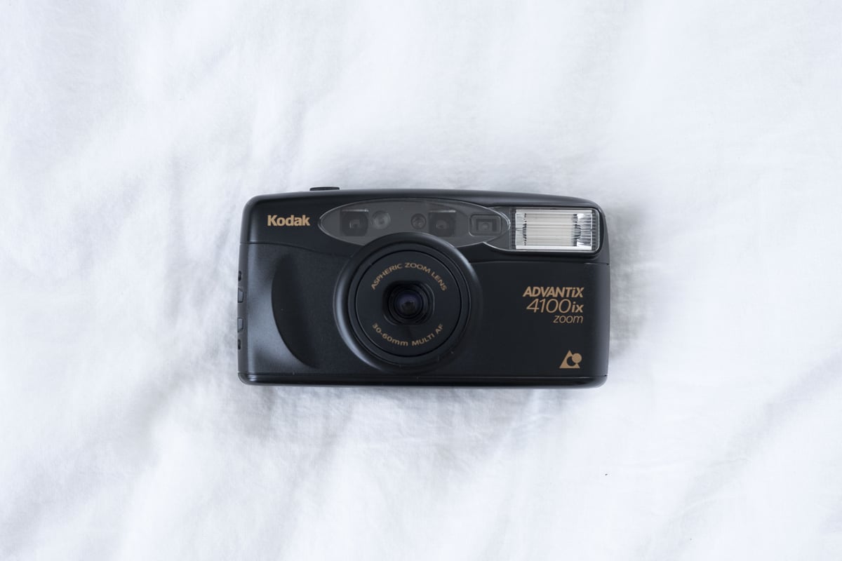 KODAK コダック ADVANTiX 4100ix ZOOM （APS） | YURI HA