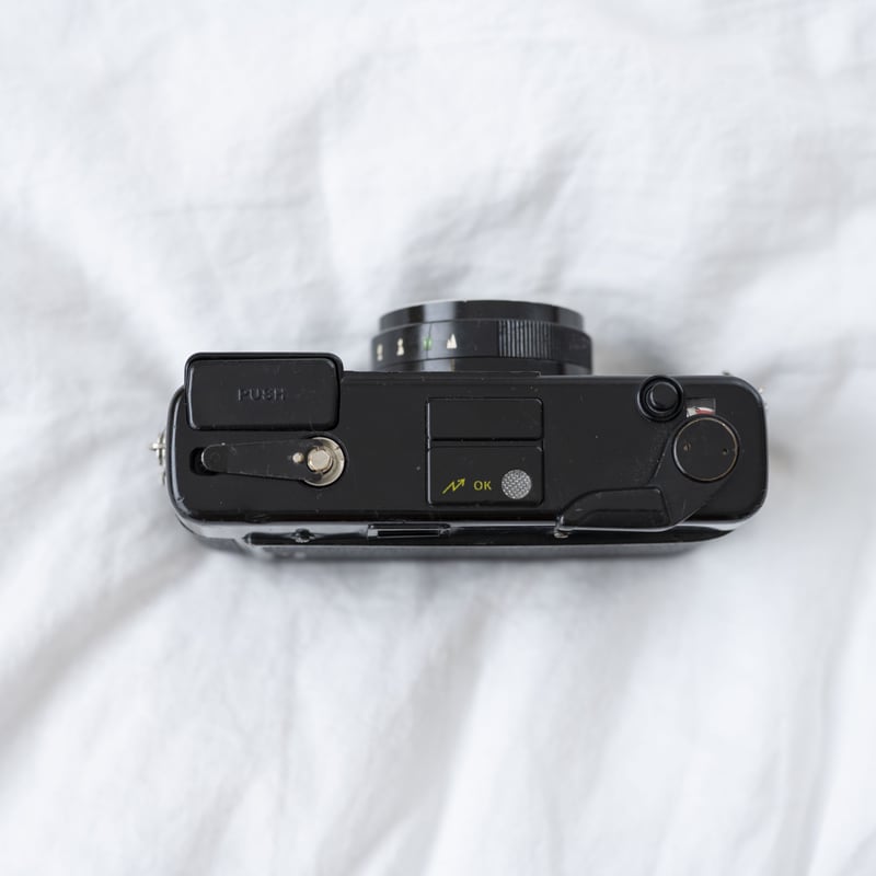 Yashica Flasher | YURI HANAMORI 