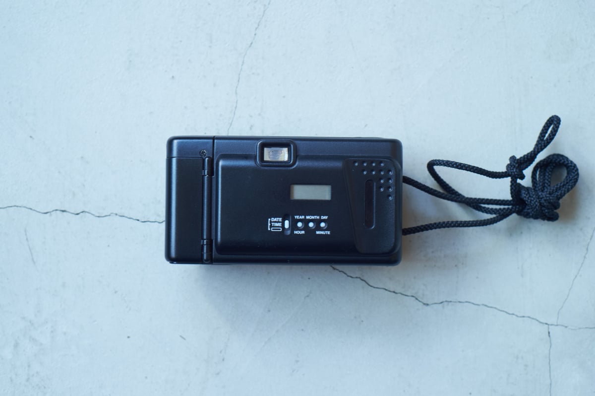 OLYMPUS AM-100 | YURI HANAMORI 