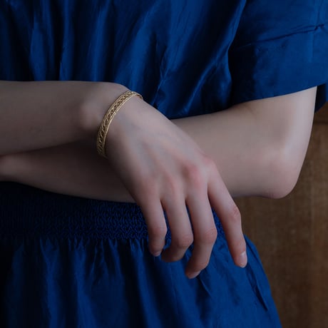recollection lace bangle (S)