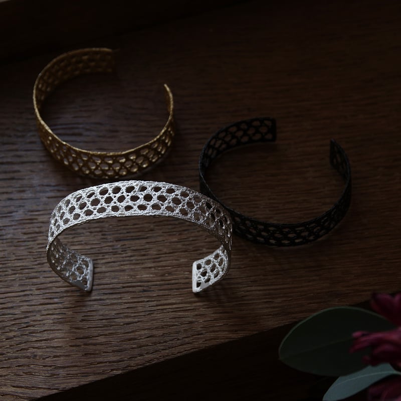 recollection lace bangle (L) | MAISON RUBUS. recollection lace bangle (L) | MAISON RUBUS.