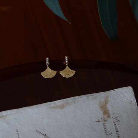 art deco pierce (A)
