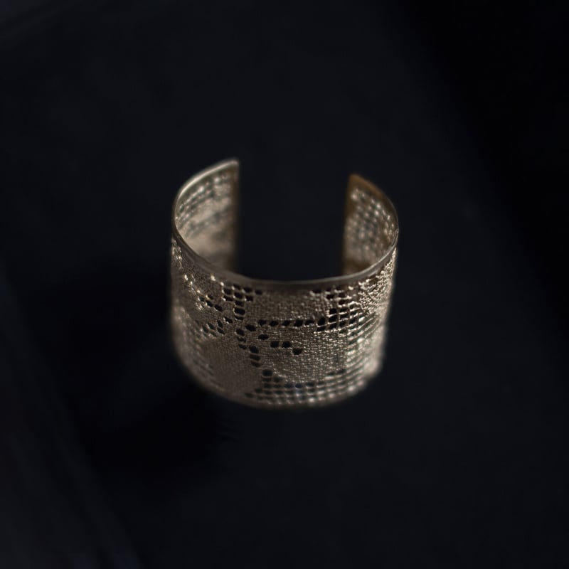 recollection lace bangle (LL) | MAISON RUBUS. recollection lace bangle (LL) | MAISON RUBUS.