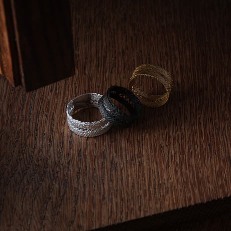 recollection lace ring (M)