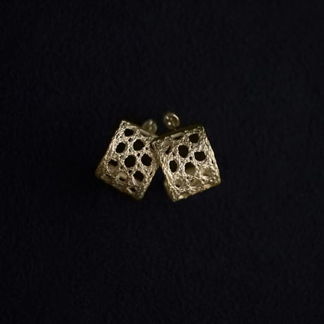 recollection lace pierce (L)
