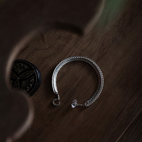 shadow bracelet