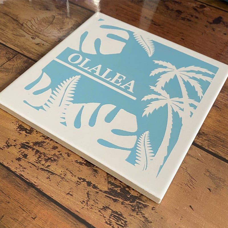 南国(tropical)デザインCホワイトタイル表札150角 | S.OLALEA