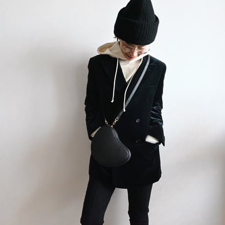 【 Leather Heart Shoulder 】