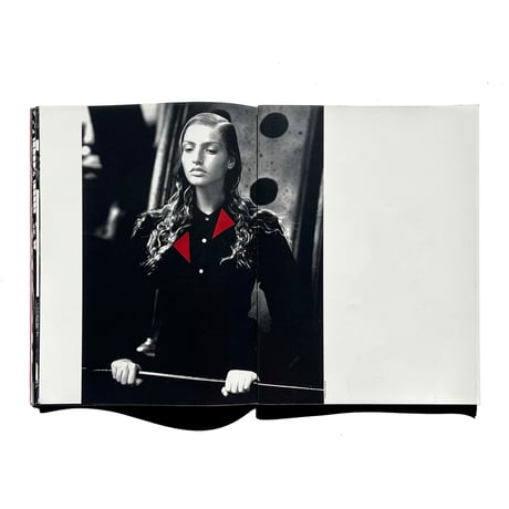 COMME des GARÇONS Six 02