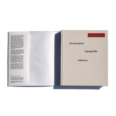 Bauhaus: Drucksachen, Typografie, Reklame