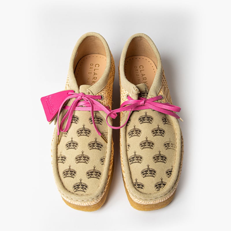 MIGHTY CROWN × CLARKS Wallabee / Natural Int |