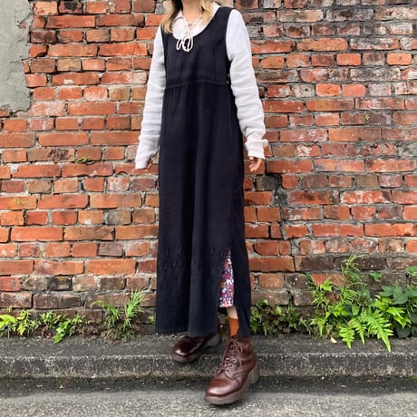 刺繍ノースリーブワンピース