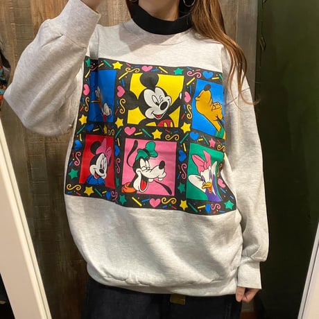 USA製Disneyスウェット