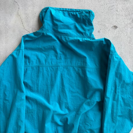 Columbia ハイネックナイロンプルオーバー