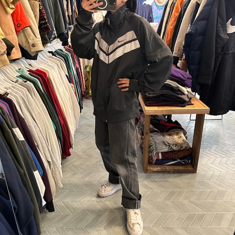 NIKE トラックジャケット