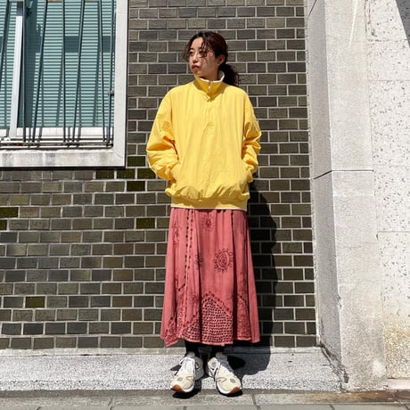 ハーフジップナイロンプルオーバー