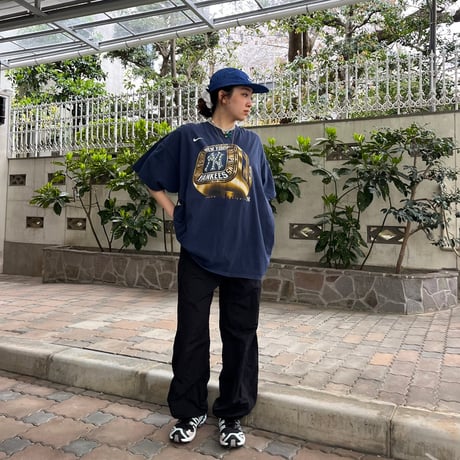 NIKE NY YANKEES プリントTシャツ