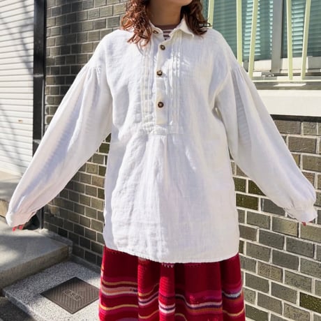 Amann ボリュームスリーブチロリアンシャツ