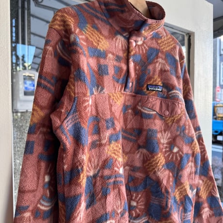 総柄PATAGONIA SYNCHILLA スナップT S