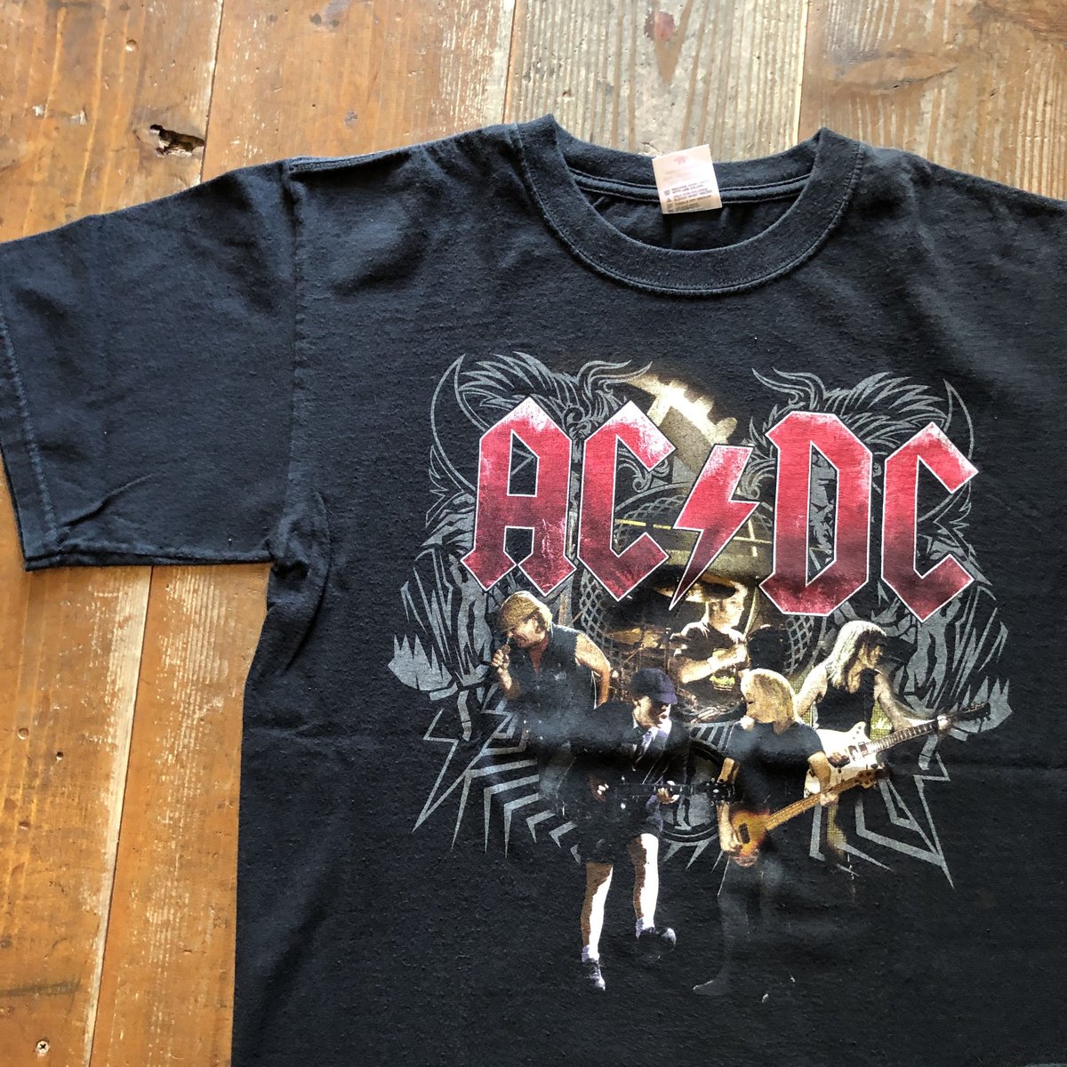 偽物注意！デッドストック2000年AC/DC日本ツアービンテージタイダイTシャツ