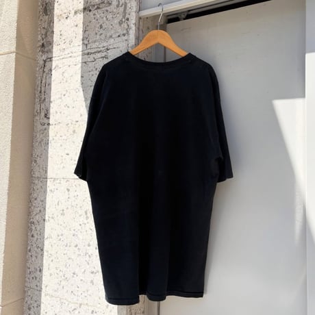 GILDAN ファミリー・ガイ プリントTシャツ