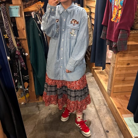 Warner Bros刺繍デニムシャツ