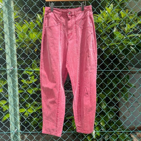BRITTANIAテーパードパンツ