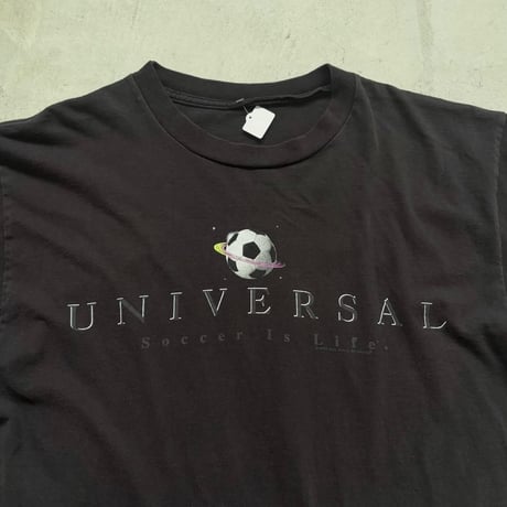90s UNIVERSAL "Soccer Is Life" Tシャツ
