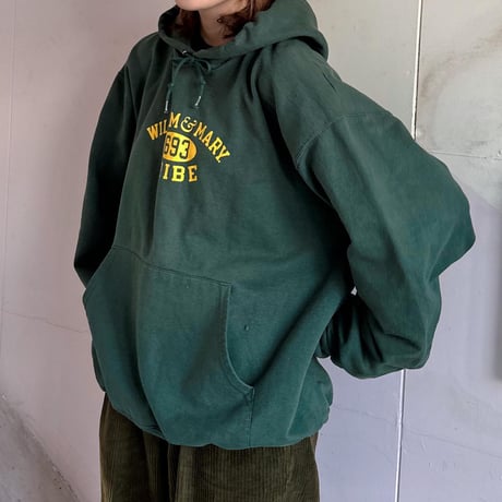 CHAMPION 両面プリントパーカー