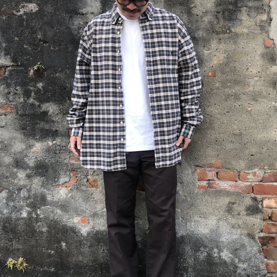 62297ec32b2d3d55993a5280
