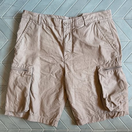 NIKE ショートカーゴパンツ