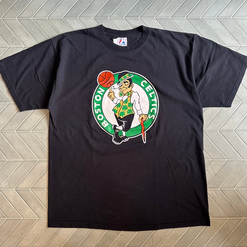 【新品】ULTRA GAME x NBA ボストン　セルティックス　Tシャツ 新品】ULTRA GAME x NBA ボストン セルティックス Tシャツ