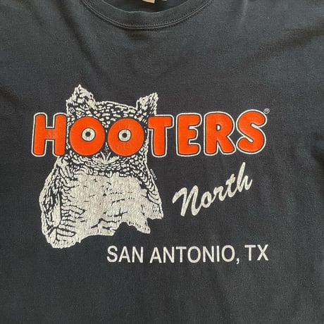 HOOTERS両面Tシャツ