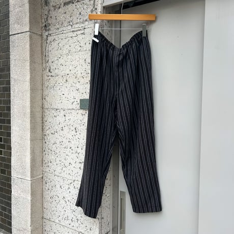 ストライプ リラックスパンツ