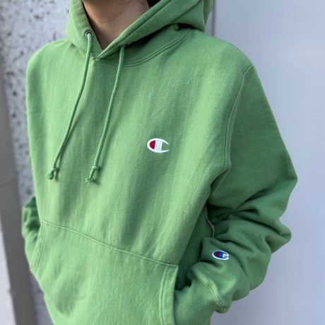 Champion reverse weave プルオーバーフーディー