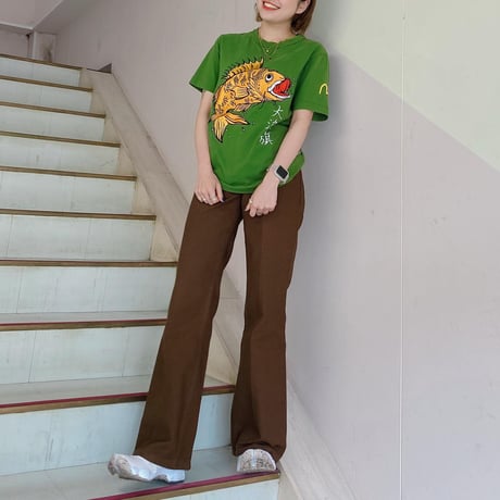 黄金魚刺繍Tシャツ