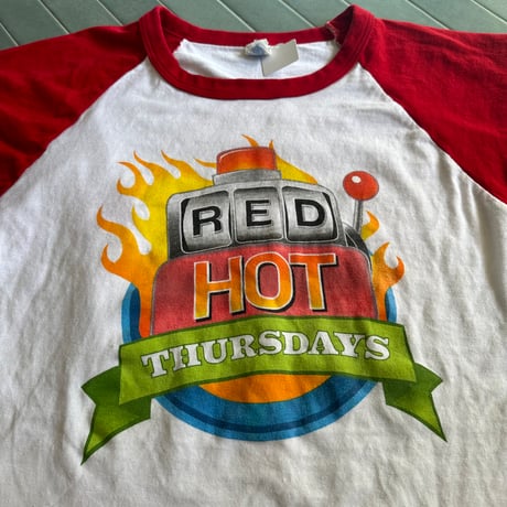 RED HOTラグラン七部袖Tシャツ