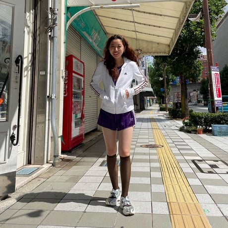 adidas サイドラインジップフーディー
