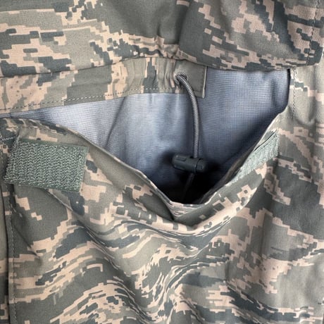 U.S.AIR FORCE APECS ABU デジタル タイガーカモ GORE-TEX パーカー