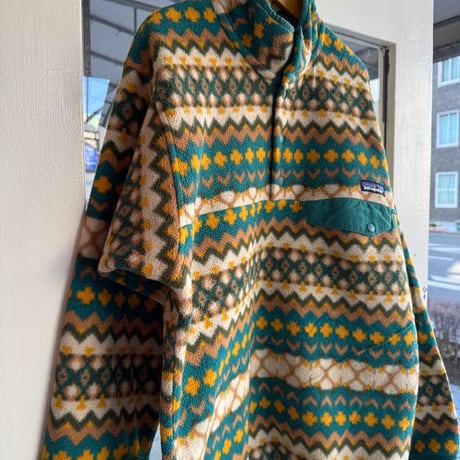 総柄PATAGONIA SYNCHILLA スナップT  S