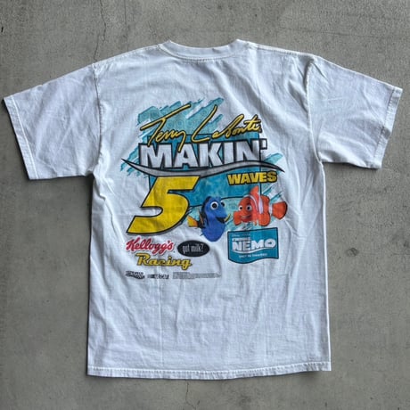 00s ファインディング・ニモ × NASCAR レーシングTシャツ