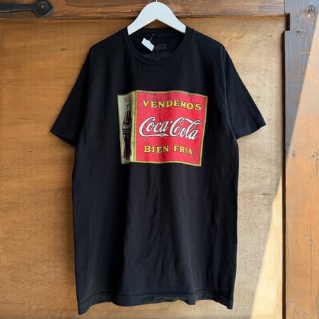Coca-Cola プリントTシャツ