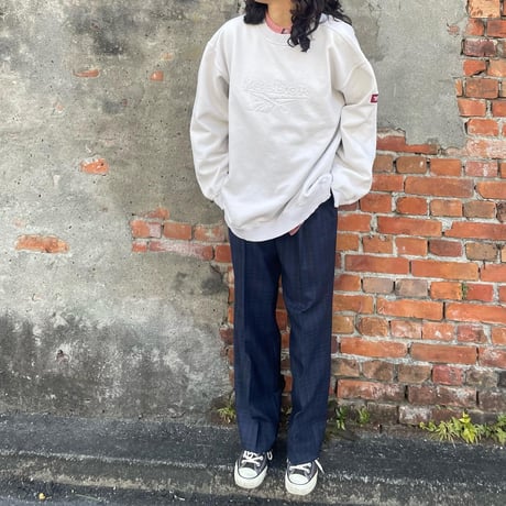 Reebok ワントーンスウェット