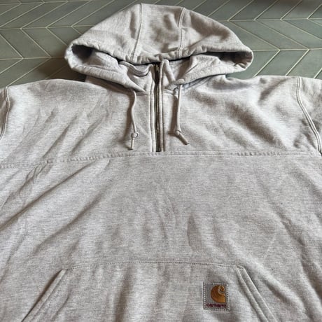 carhartt ハーフジップトレーナー