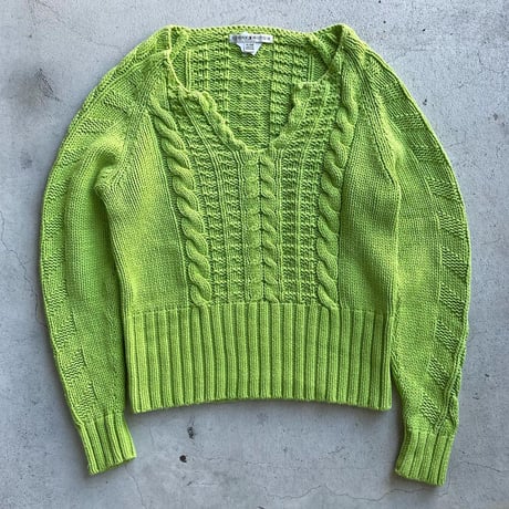 TOMMY HILFIGER デザインネックケーブルニット